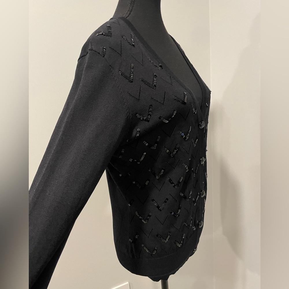 Never Worn! Melanie Lyne Button Front Cardigan with Sequin Details - Picture 4 of 11